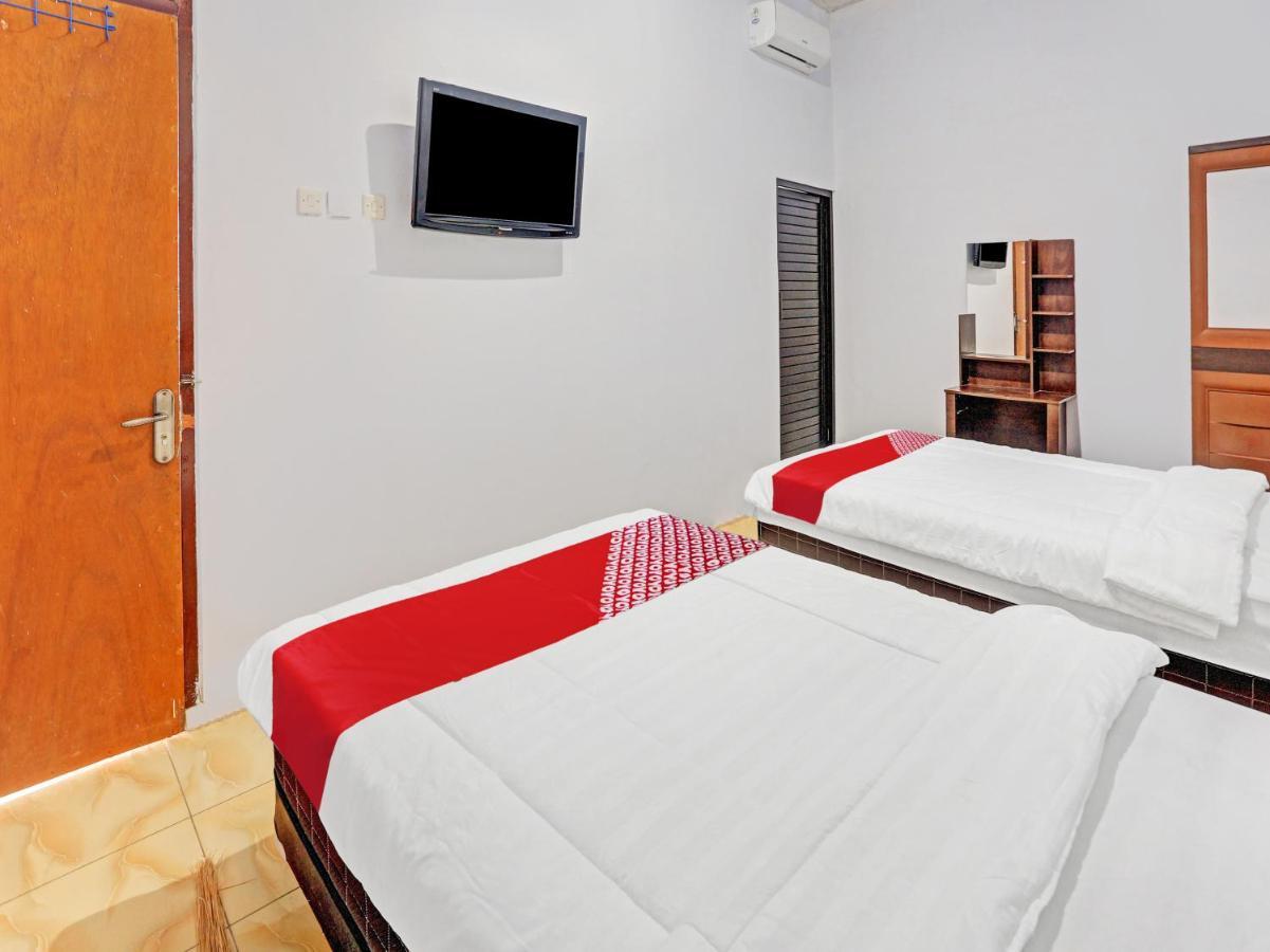 Hotel Oyo 90344 Wijayanti Banyuwangi  Zewnętrze zdjęcie